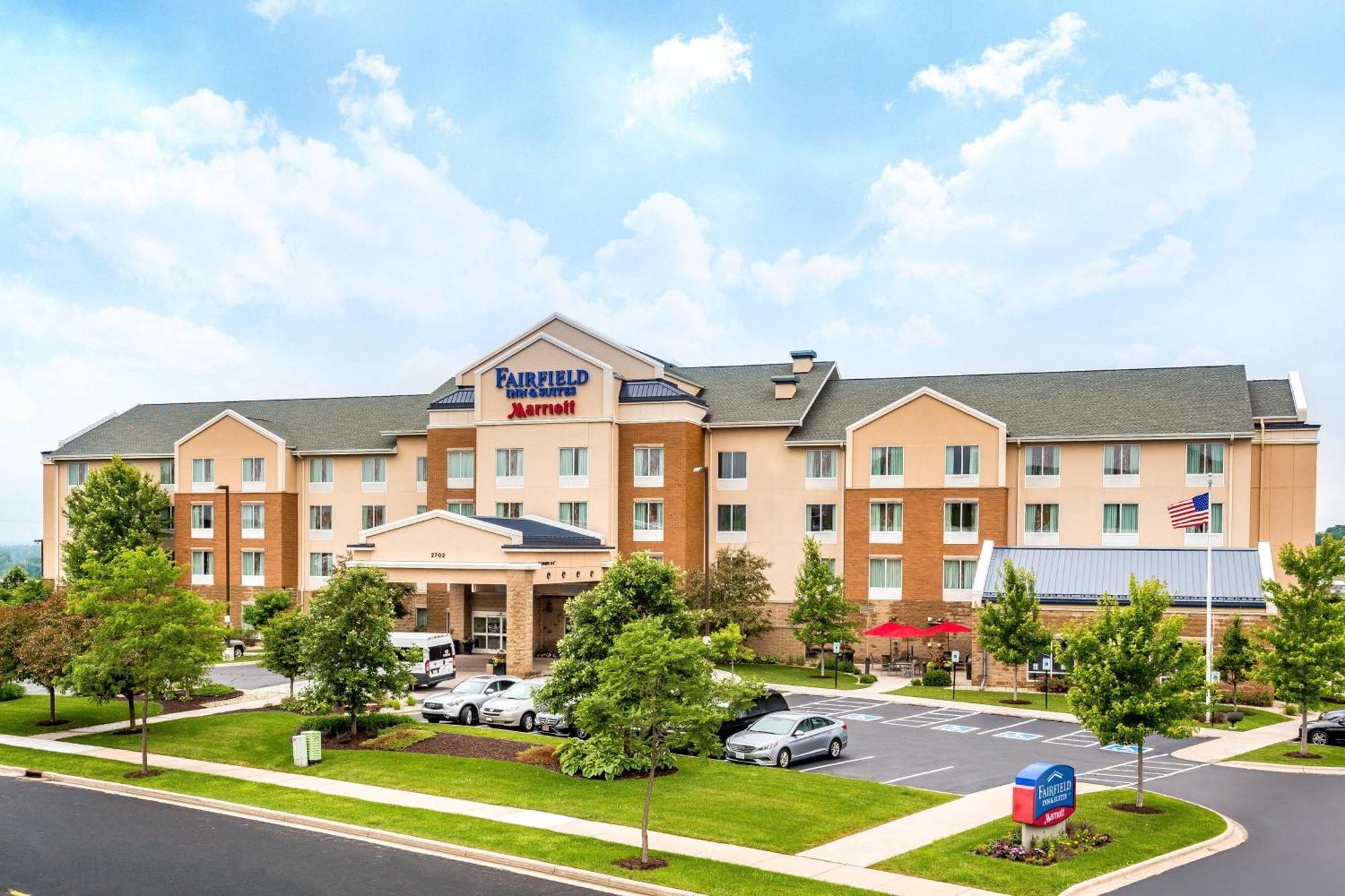 Fairfield And By Marriott East Hotel Madison